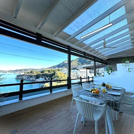 Sofia'S Holiday Apartment Vlorë Екстериор снимка
