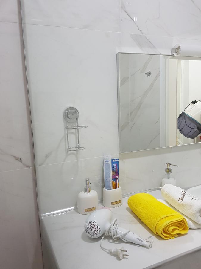 Sofia'S Holiday Apartment Vlorë Стая снимка