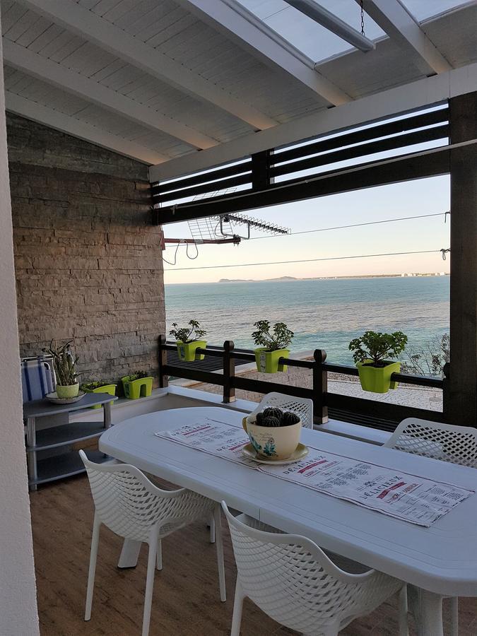 Sofia'S Holiday Apartment Vlorë Екстериор снимка
