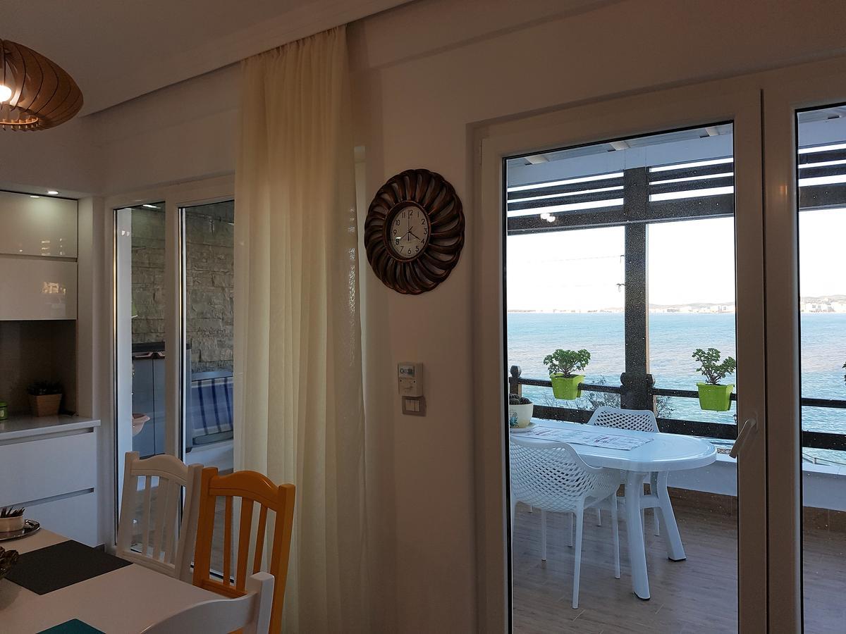 Sofia'S Holiday Apartment Vlorë Екстериор снимка