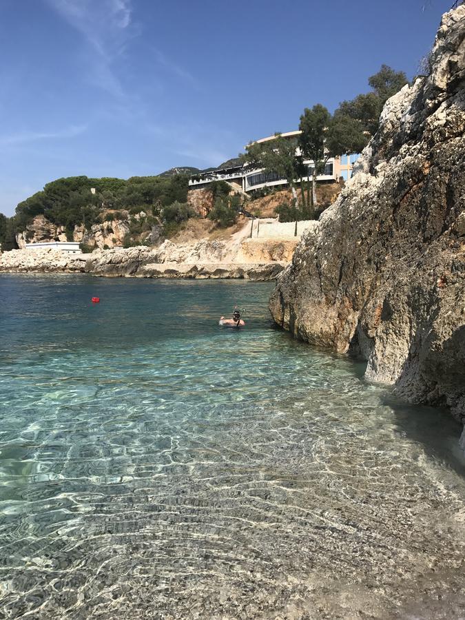 Sofia'S Holiday Apartment Vlorë Екстериор снимка