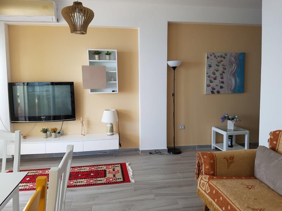 Sofia'S Holiday Apartment Vlorë Екстериор снимка