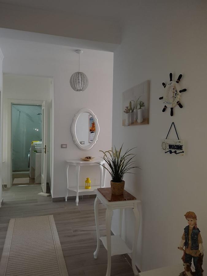 Sofia'S Holiday Apartment Vlorë Екстериор снимка